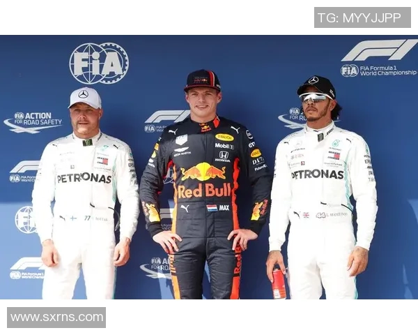 博维斯塔与查维斯激战正酣谁能在这场对决中笑到最后