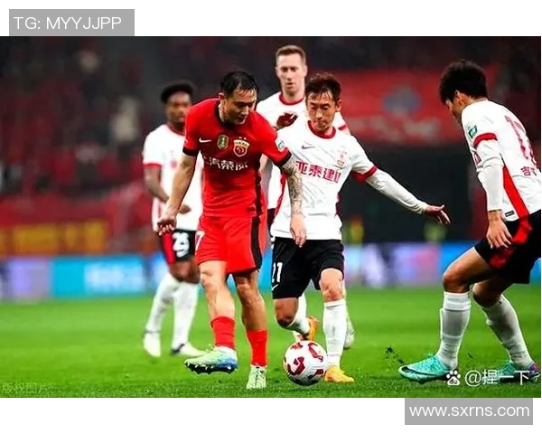 意甲积分榜领头羊遭遇两连败，AC米兰继续领跑积分榜