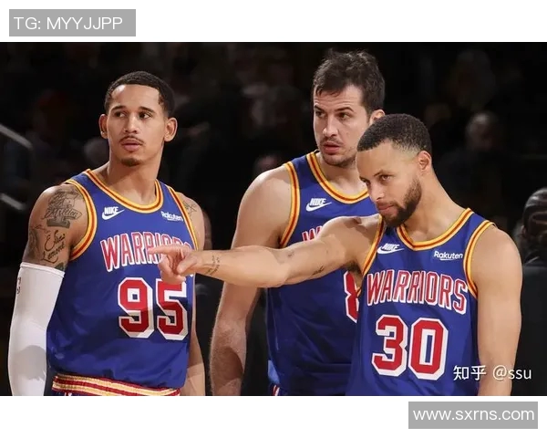 勇士与快船激战正酣精彩比赛直播全程回顾与分析 勇士与快船激战正酣精彩比赛直播全程回顾与分析