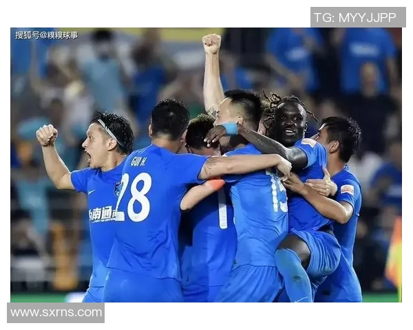 南通支云迎战青岛球队全力争胜期待精彩对决展现足球魅力