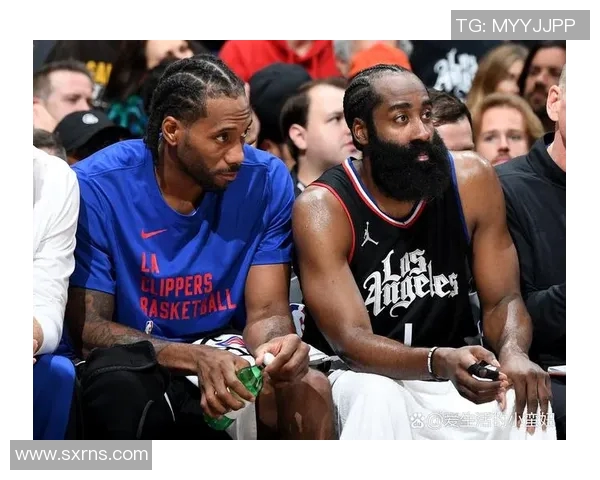 快船与鹈鹕精彩对决全场回放带你重温比赛精彩瞬间